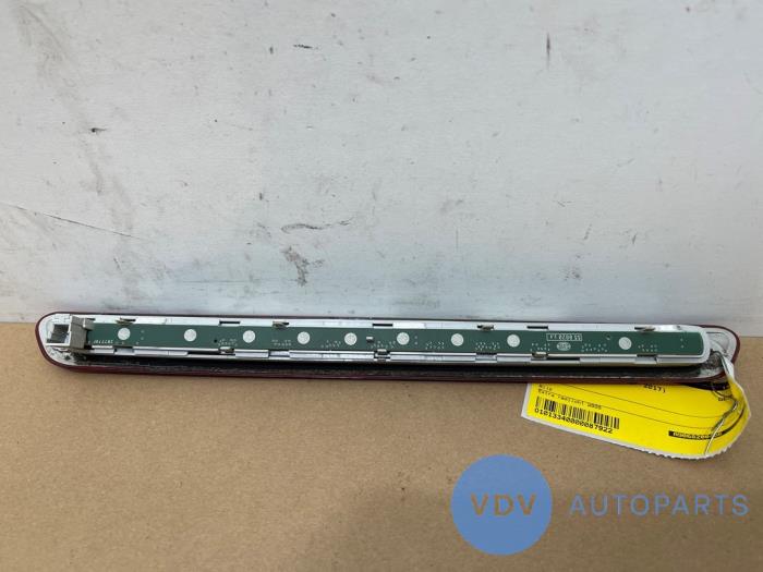 Dodatkowe swiatlo stopu srodek Mercedes Sprinter