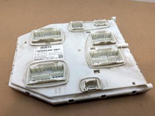 Gebruikte Comfort Module Mercedes Sprinter 3,5t (907.6/910.6) 311 CDI 2.1 D FWD Prijs € 151,25 Inclusief btw aangeboden door Autoparts Van De Velde