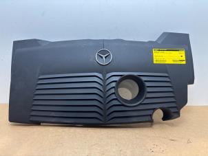 Gebruikte Afdekplaat motor Mercedes B (W246) 2.0 B-200 NGD 16V Prijs € 60,50 Inclusief btw aangeboden door Autoparts Van De Velde