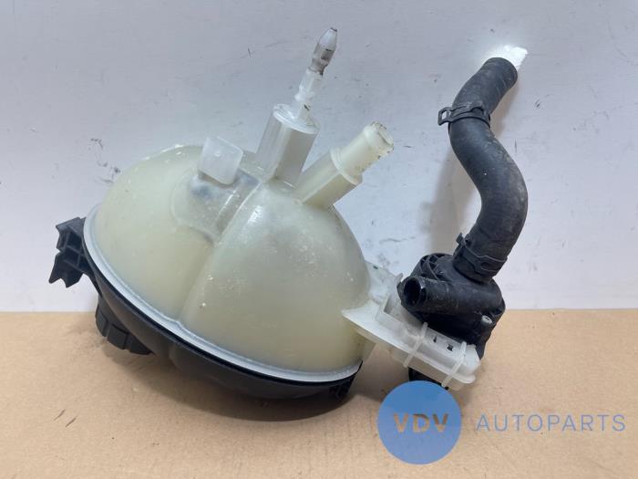 Expansion vessel Mercedes C-Klasse