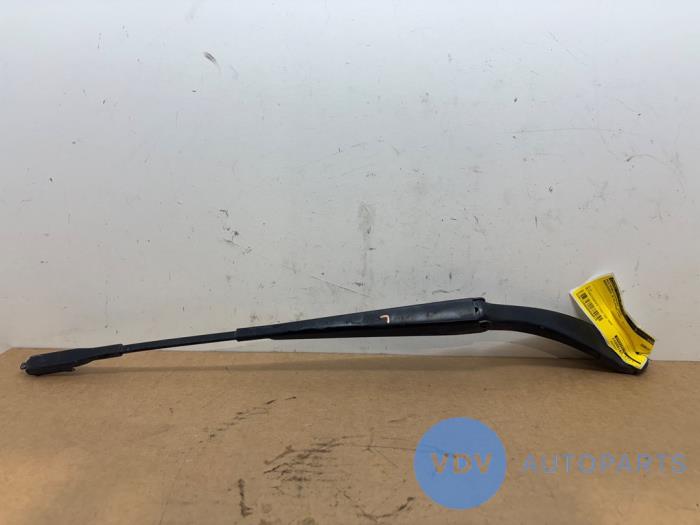 Front wiper arm Mercedes B-Klasse