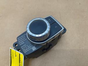 Gebruikte Bediening boordcomputer Mercedes B (W246) 1.8 B-200 CDI BlueEFFICIENCY 16V Prijs € 30,25 Inclusief btw aangeboden door Autoparts Van De Velde