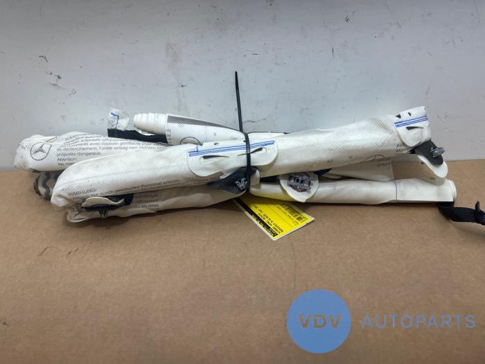 Kurtyna prawa Mercedes B-Klasse