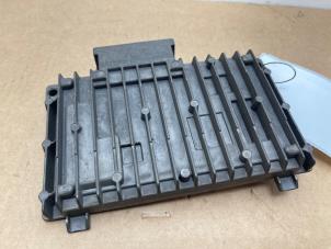 Gebruikte Radar sensor Mercedes S (222.0/222.1) 4.0 S-63 AMG V8 Turbo 4-Matic+ Prijs € 151,25 Inclusief btw aangeboden door Autoparts Van De Velde