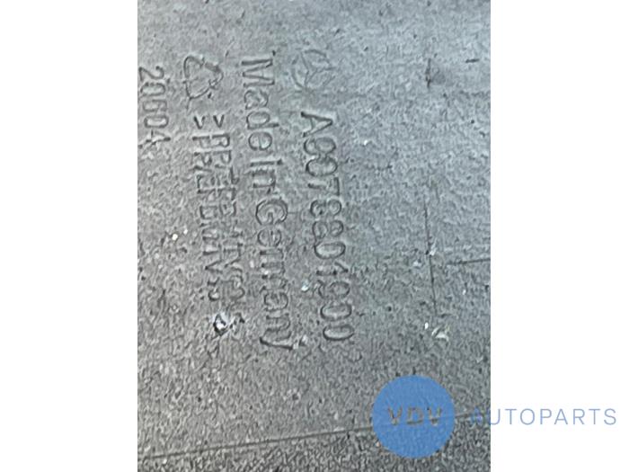 Coin pare-chocs arrière droit Mercedes Sprinter