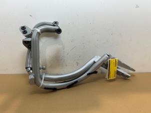 Gebruikte Achterklep Scharnier Mercedes S (222.0/222.1) 4.0 S-63 AMG V8 Turbo 4-Matic+ Prijs € 96,80 Inclusief btw aangeboden door Autoparts Van De Velde