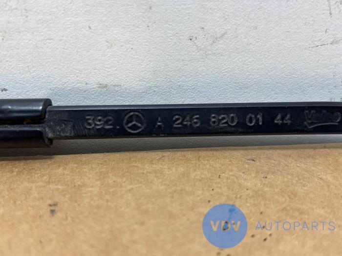 Ramie wycieraczki przedniej Mercedes B-Klasse