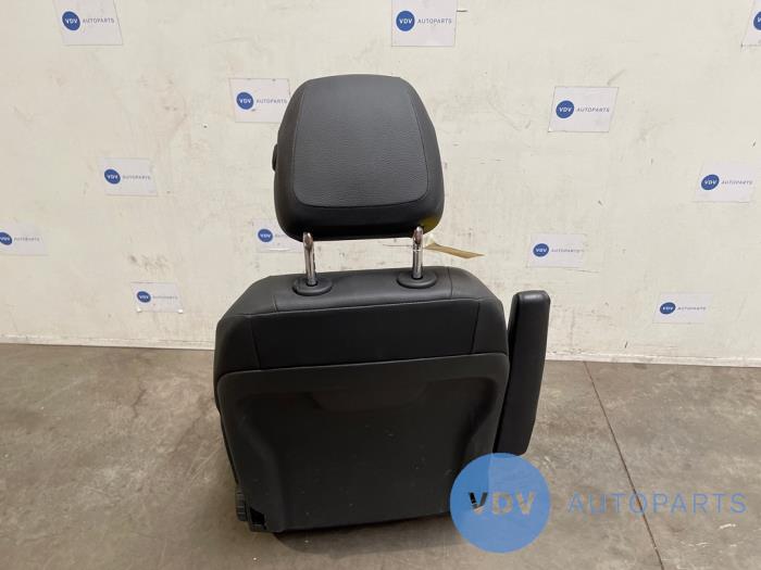 Siège gauche Mercedes Vito