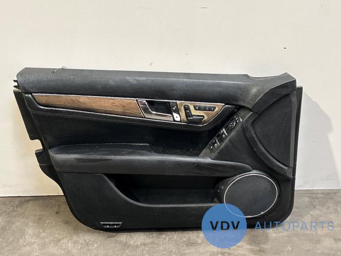 Revêtement portière 4portes avant gauche Mercedes C-Klasse