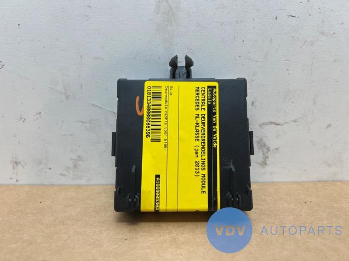 Módulo de cierre centralizado Mercedes ML-Klasse