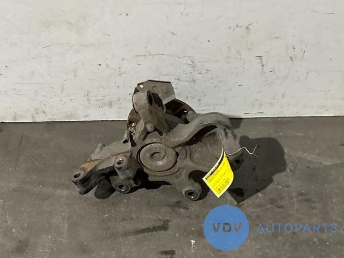 Knuckle, front left Mercedes Sprinter