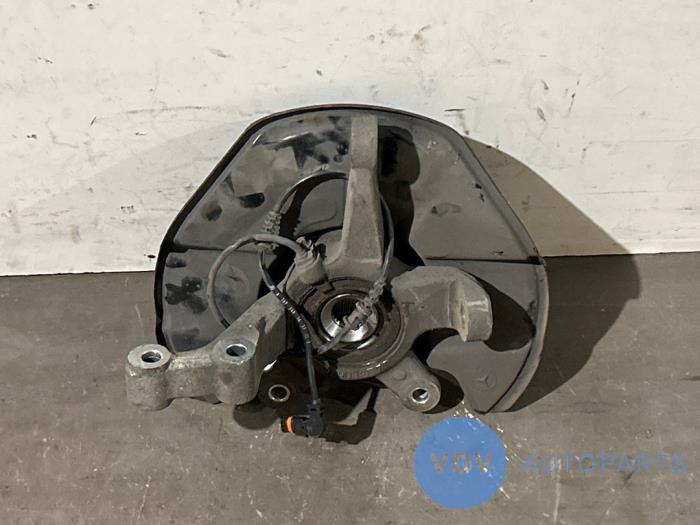 Knuckle, front left Mercedes A-Klasse