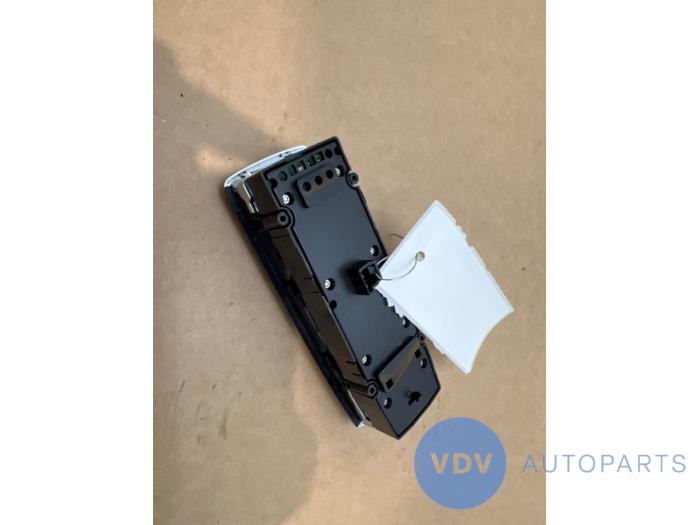 Multi-functional window switch Mercedes C-Klasse