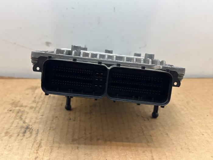 Engine management computer Mercedes S-Klasse