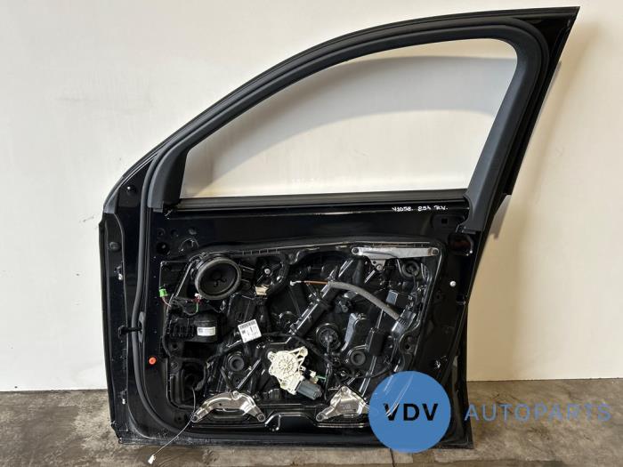 Puerta 4 puertas derecha delante Mercedes GLC-Klasse