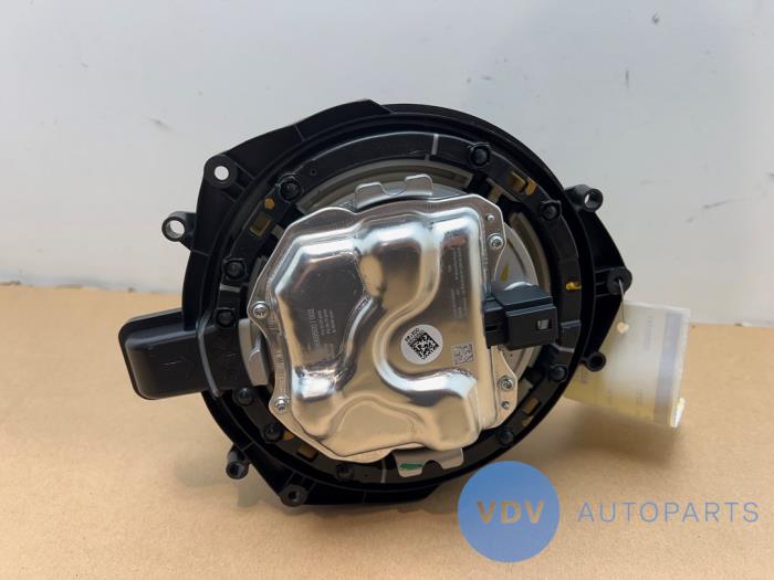 Heating and ventilation fan motor Mercedes GLC-Klasse