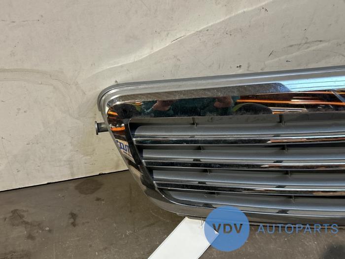 Grill Mercedes C-Klasse