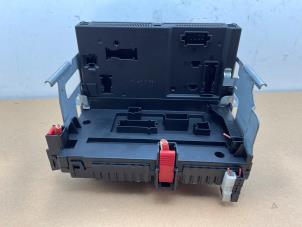 Gebruikte Comfort Module Mercedes S (W221) 3.0 S-320 CDI 24V 4-Matic Prijs € 211,75 Inclusief btw aangeboden door Autoparts Van De Velde