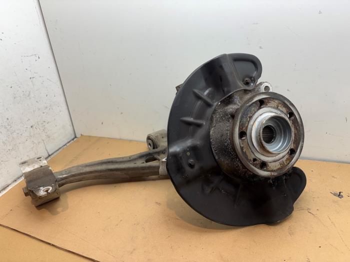 Knuckle, front right Mercedes B-Klasse