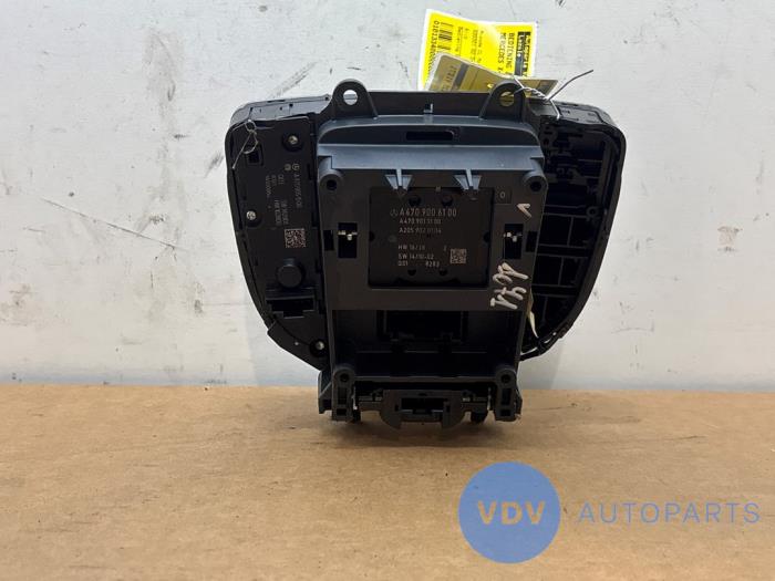 Commande ordinateur de bord Mercedes X-Klasse