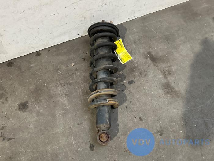 Stoßdämpfer links vorne Mercedes X-Klasse