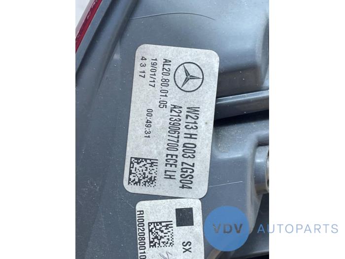Tylne swiatlo pozycyjne lewe Mercedes E-Klasse