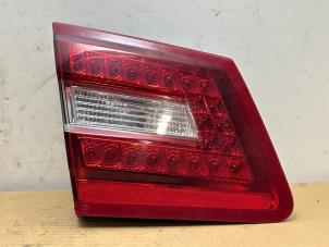 Gebruikte Achterlicht links Mercedes E Estate (S212) E-200 CDI 16V BlueEfficiency,BlueTEC Prijs € 48,40 Inclusief btw aangeboden door Autoparts Van De Velde