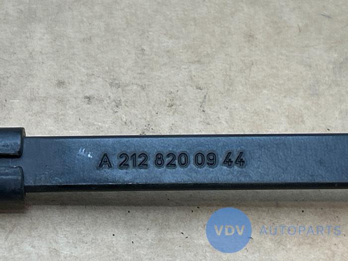 Scheibenwischerarm vorne Mercedes E-Klasse