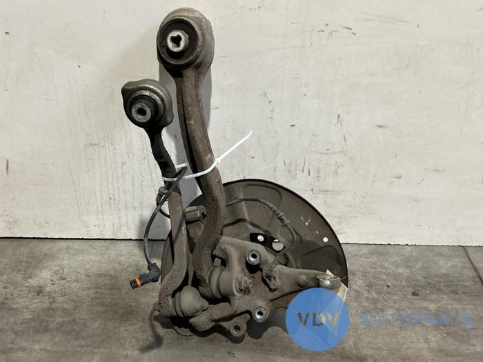 Achsschenkel rechts vorne Mercedes E-Klasse