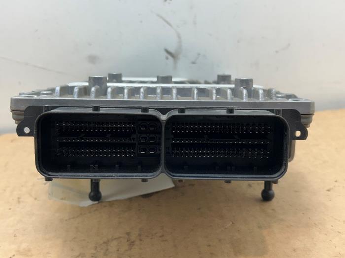 Ordenador de gestión de motor Mercedes E-Klasse