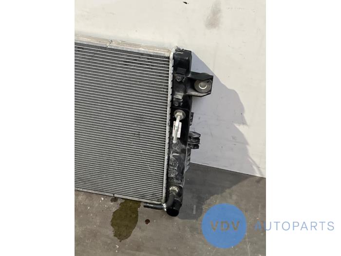 Chlodnica Mercedes X-Klasse