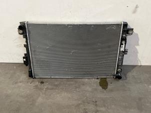 Gebruikte Radiateur Mercedes X (470) 250d 16V 4-Matic Prijs € 181,50 Inclusief btw aangeboden door Autoparts Van De Velde