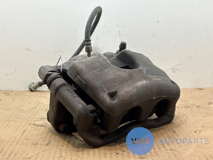 Remklauw (Tang) rechts-voor Mercedes X-Klasse