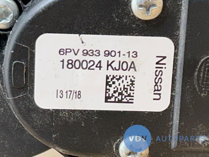 Pedal gazu Mercedes X-Klasse