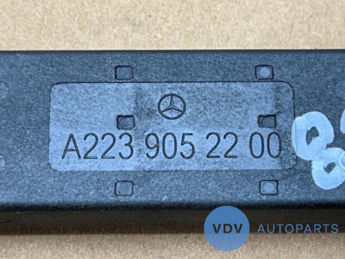 Antena Mercedes S-Klasse