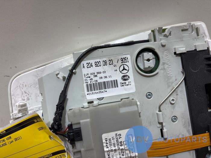 Oswietlenie wewnetrzne przód Mercedes C-Klasse