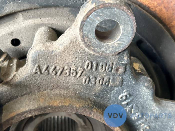 Knuckle bracket, rear right Mercedes Vito