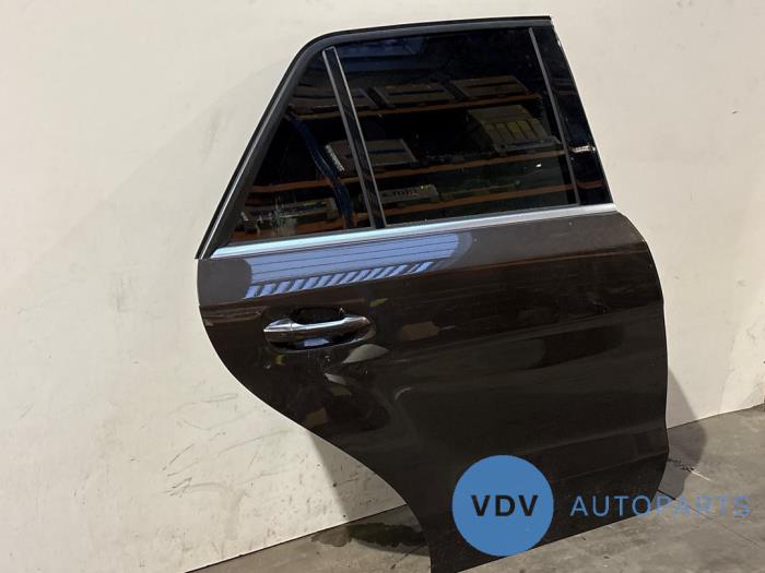 Portier 4Deurs rechts-achter Mercedes GLE