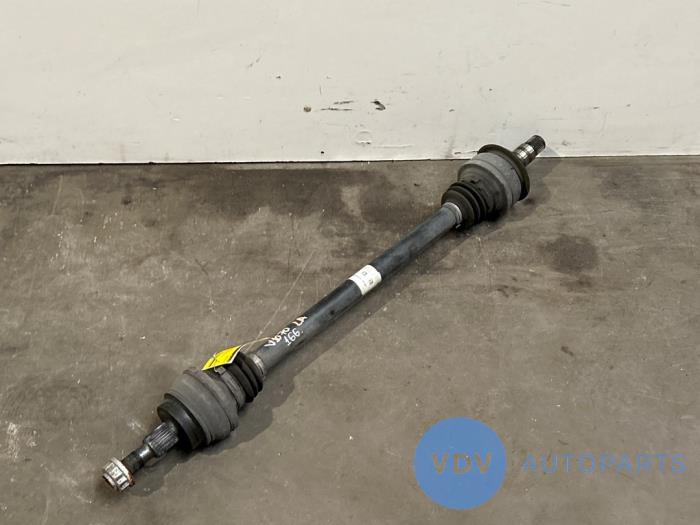 Os napedowa lewy tyl Mercedes GLE