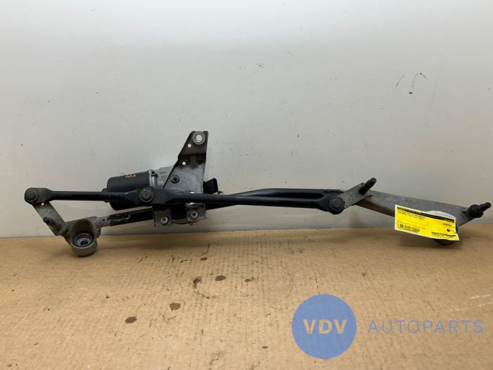 Silnik i mechanizm wycieraczki Mercedes GLA