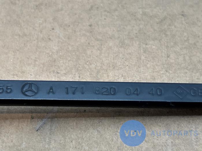 Scheibenwischerarm vorne Mercedes SLK