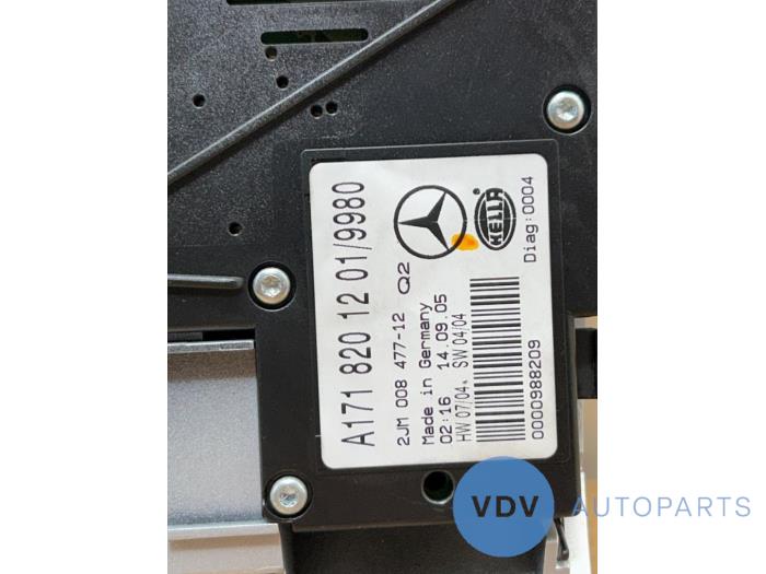 Eclairage intérieur avant Mercedes SLK