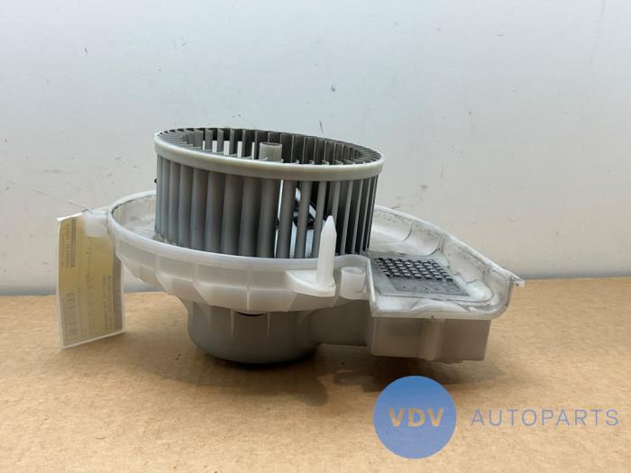 Silnik wentylatora nagrzewnicy Mercedes SLK