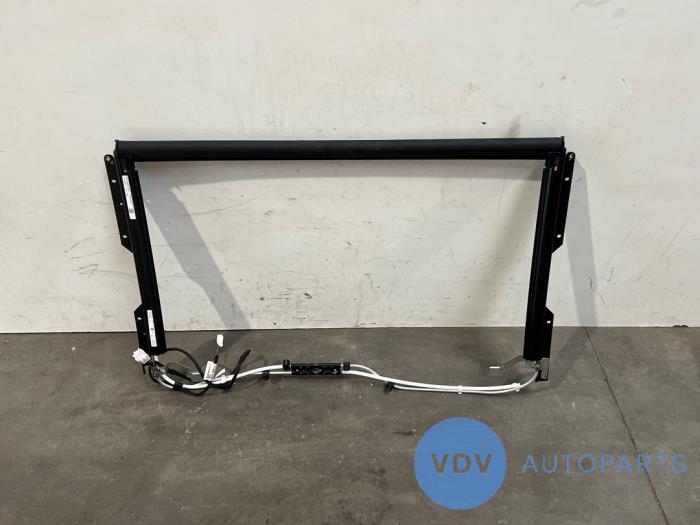 Daszek Mercedes S-Klasse