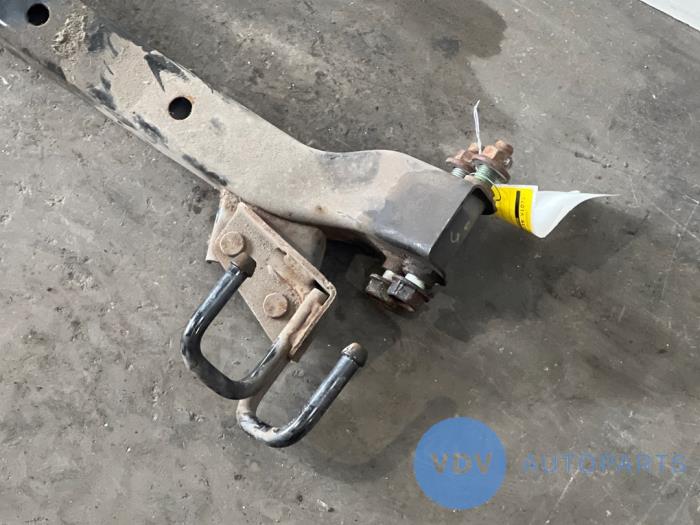 Spoorstang midden Mercedes X-Klasse