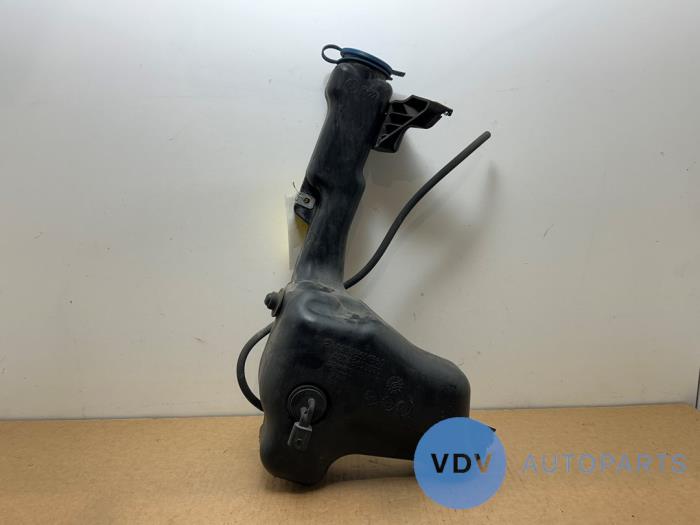 Scheibensprühertank vorne Mercedes C-Klasse