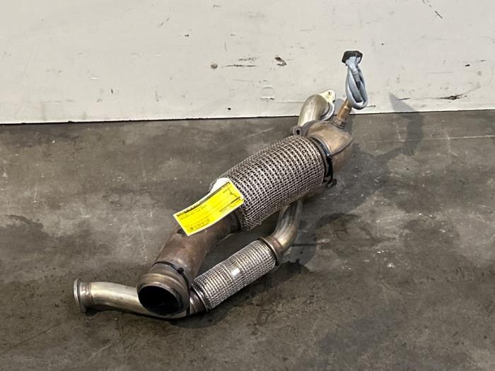 Gietki element ukladu wydechowego Mercedes GLA