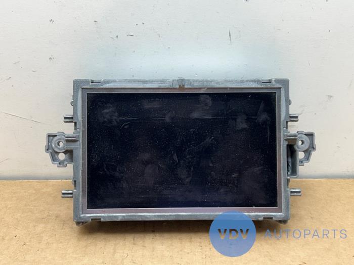 Wyswietlacz nawigacji Mercedes CLS-Klasse