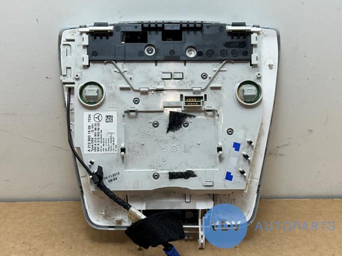 Oswietlenie wewnetrzne przód Mercedes CLS-Klasse