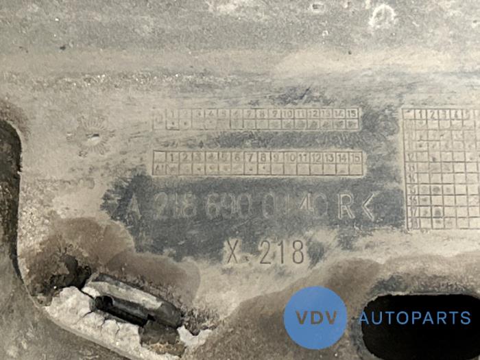 Seuil droit Mercedes CLS-Klasse